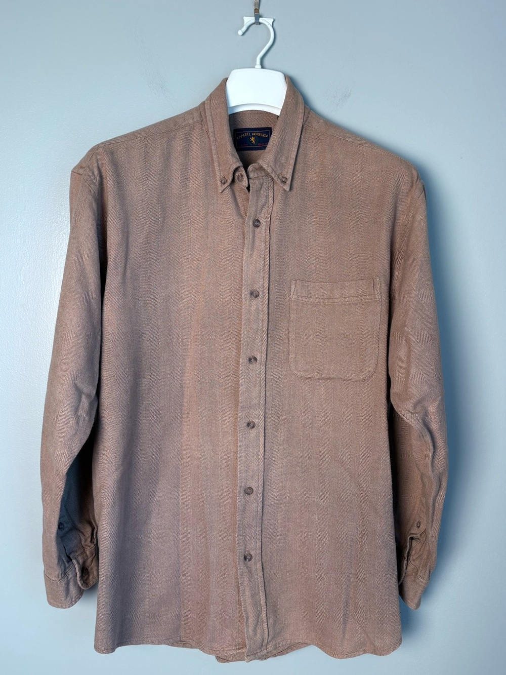 Apparel Workshop Mens Herringbone Button Down Shirt Size L Tan Flannel Cotton